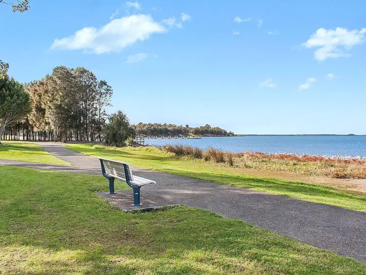 Third view of Homely villa listing, 1/105 Edgeworth Avenue, Kanahooka NSW 2530