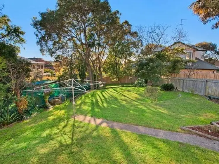 33 Brook Street, Coogee NSW 2034