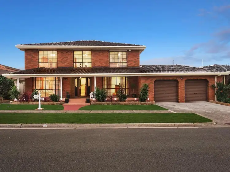 2 Huckson Rise, Dandenong North VIC 3175