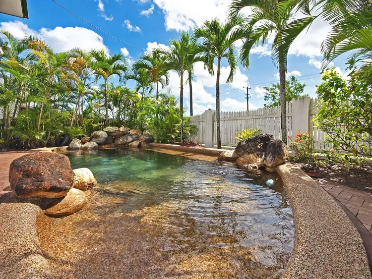 Fifth view of Homely apartment listing, 4/115 Buchan Street, Bungalow QLD 4870