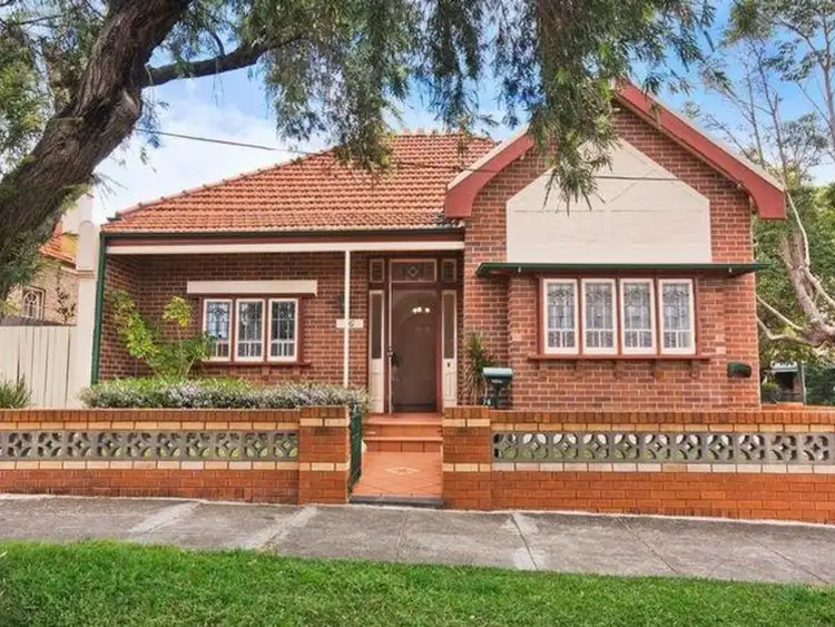 76 Beach Road, Dulwich Hill NSW 2203
