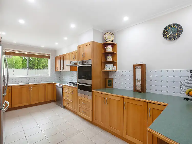 Fourth view of Homely house listing, 5 Carlton Place, Holt ACT 2615