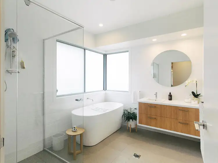 Fifth view of Homely house listing, 19 North Quay Circuit, Hope Island QLD 4212