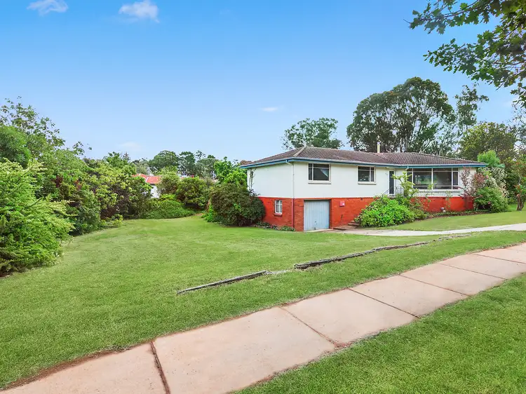321 Antill Street, Watson ACT 2602