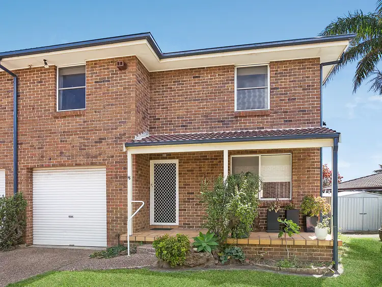 8/17 Old Taren Point Road, Taren Point NSW 2229