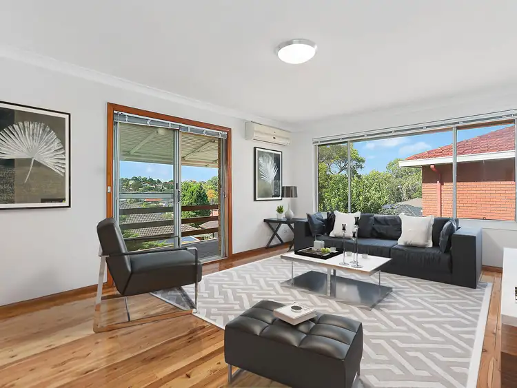37 Saric Avenue, Georges Hall NSW 2198