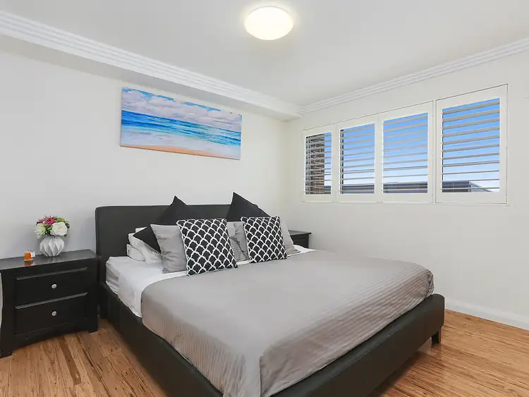 Sixth view of Homely apartment listing, 2/12 Shackel Avenue, Brookvale NSW 2100