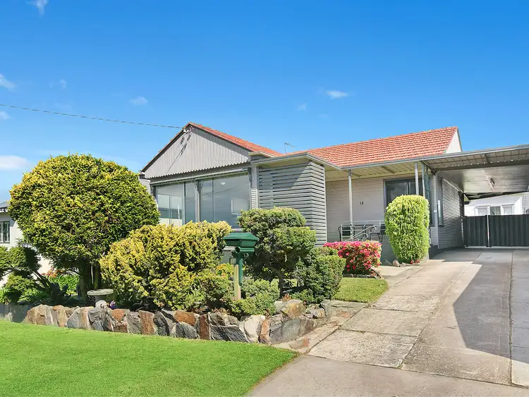 13 Freeman Street, New Lambton NSW 2305