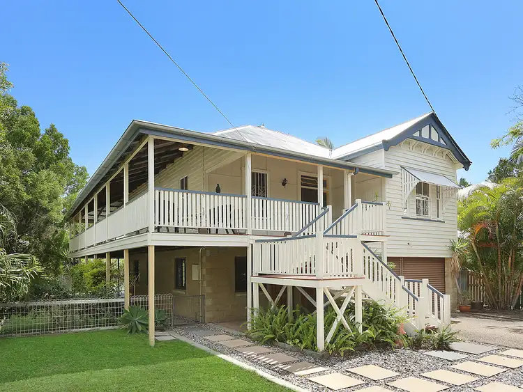 33 Evadne Street, Graceville QLD 4075