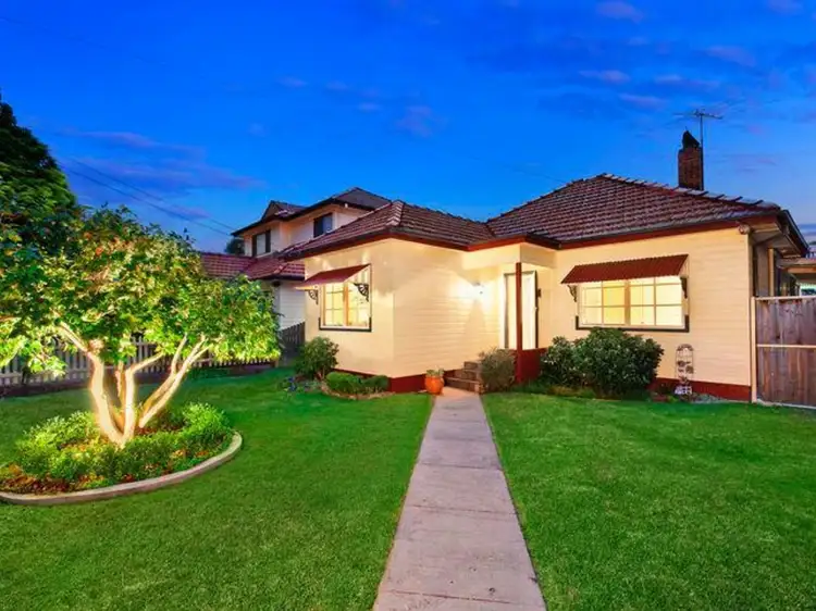 2 Bevan Street, Northmead NSW 2152