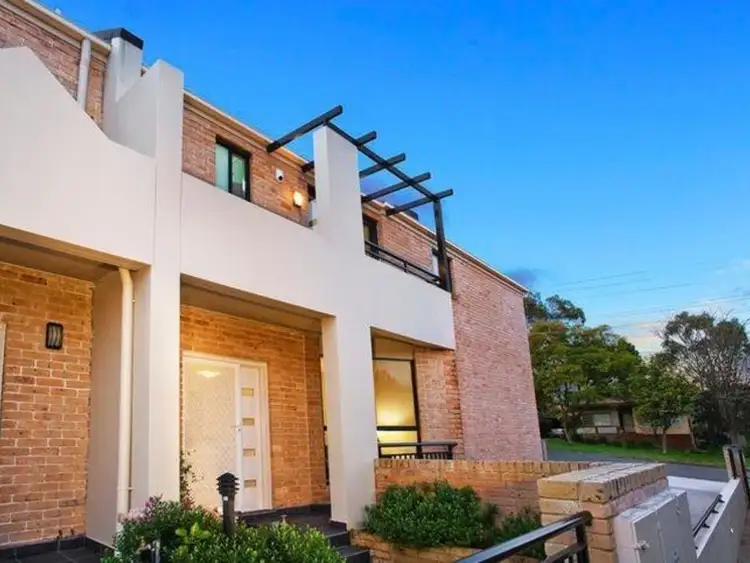 2/8 Mahony Road, Constitution Hill NSW 2145