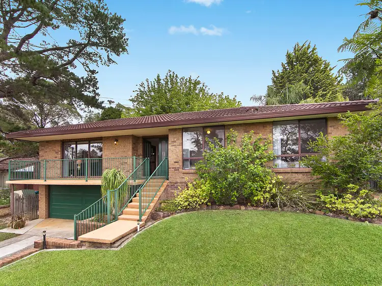 6 Wahroonga Road, Winmalee NSW 2777
