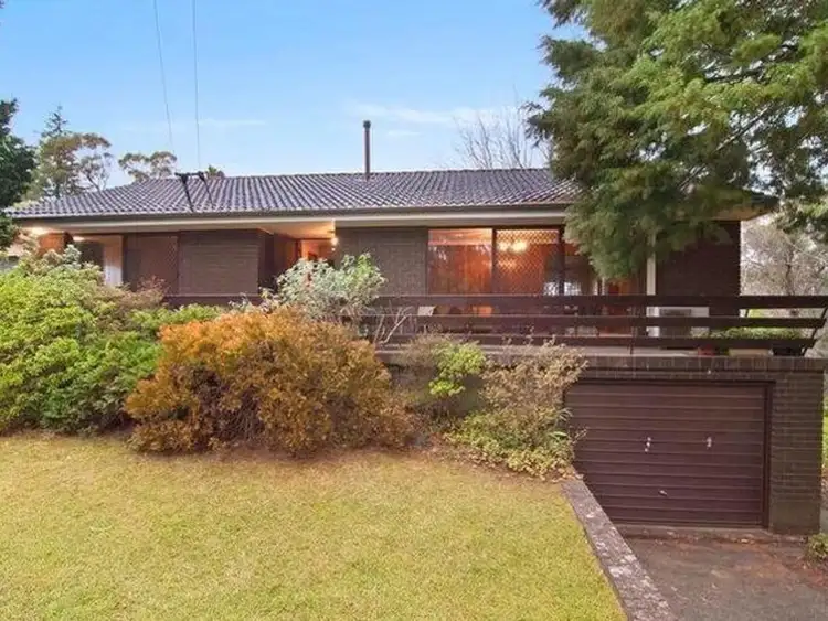 22 Bellevue Road, Wentworth Falls NSW 2782