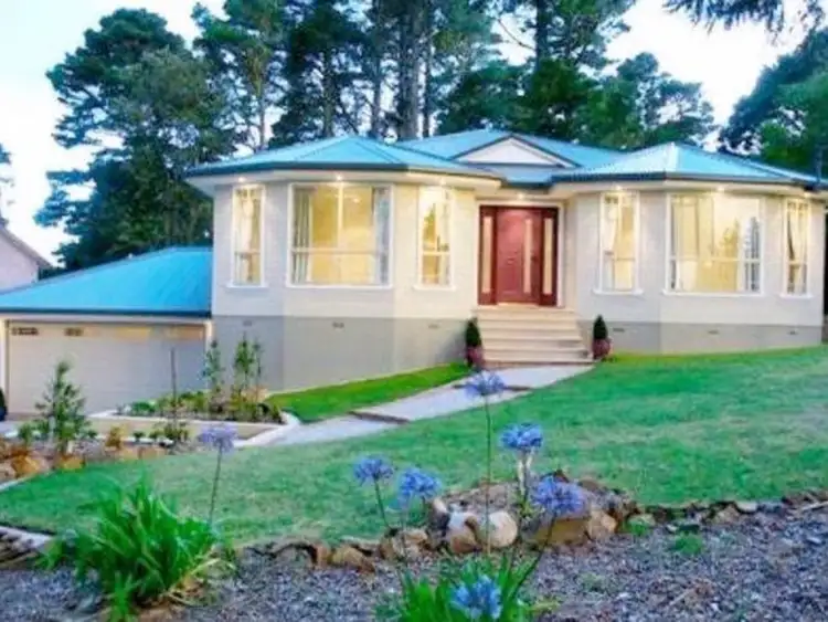138 Tableland Road, Wentworth Falls NSW 2782