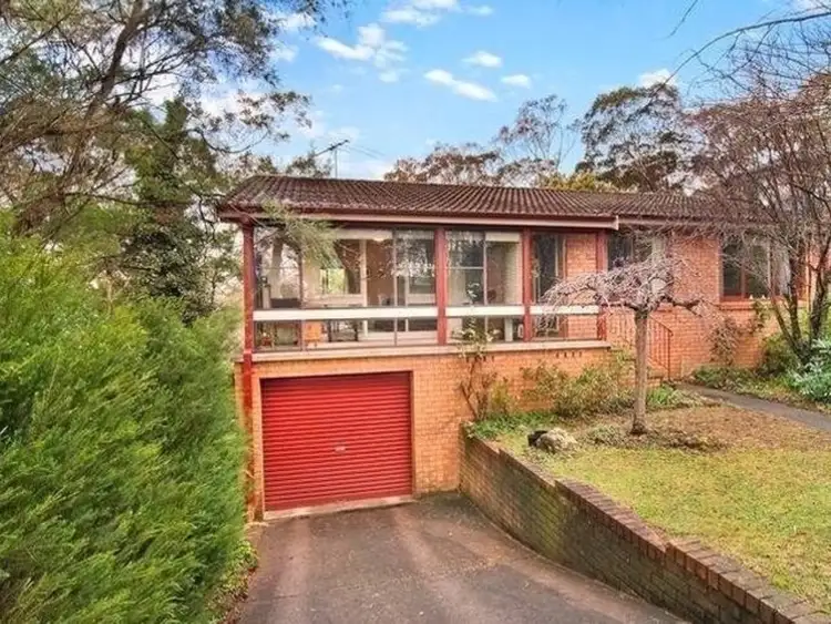 27 Edward Parade, Wentworth Falls NSW 2782