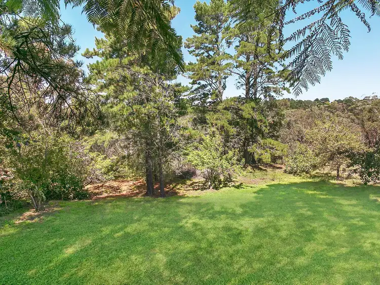 65 Dalrymple Avenue, Wentworth Falls NSW 2782