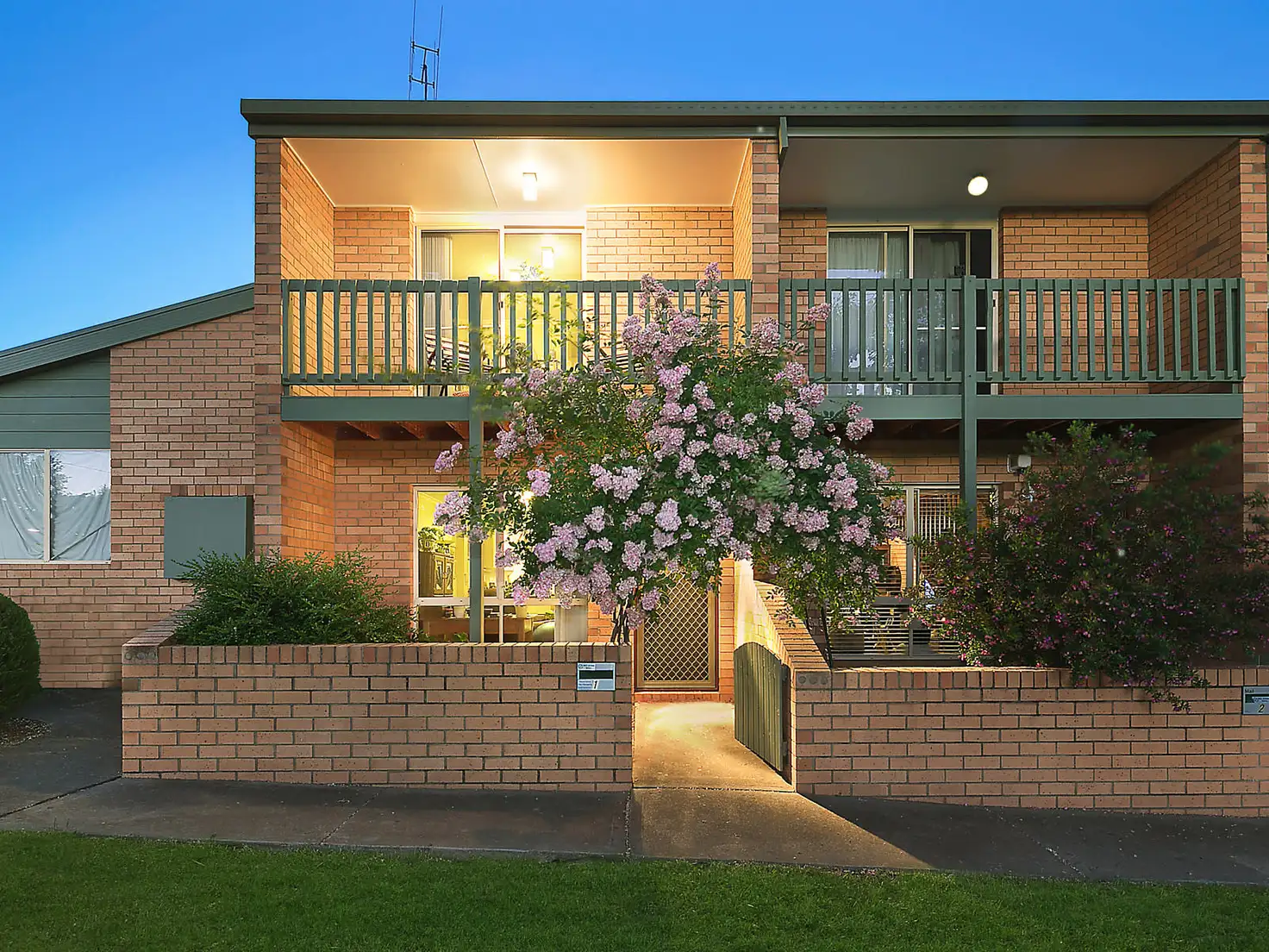 Main view of Homely townhouse listing, 1/4 Booth Street, Queanbeyan NSW 2620