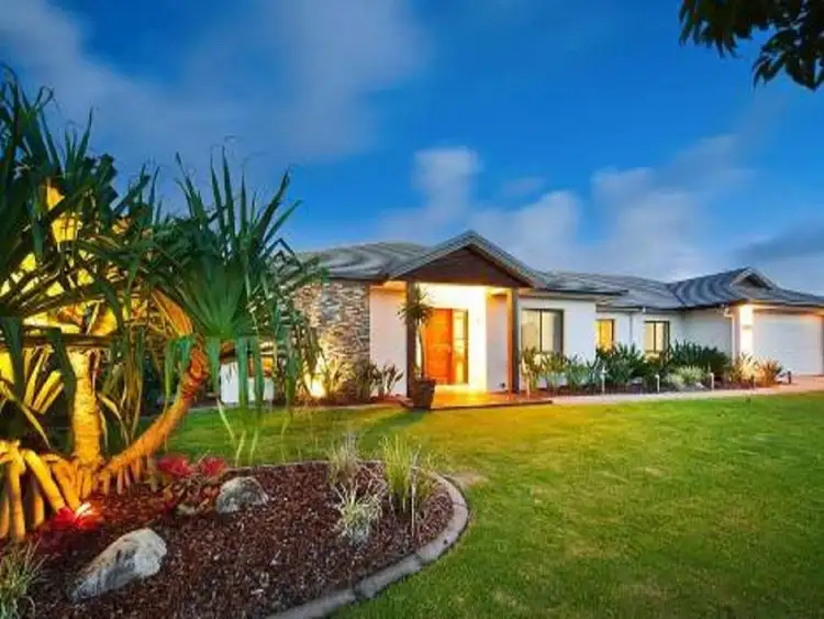 8 Macaranga Court, Meridan Plains QLD 4551