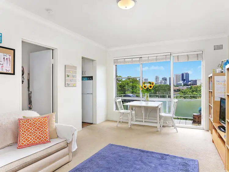 Main view of Homely apartment listing, 7/142 Ernest Street, Crows Nest NSW 2065