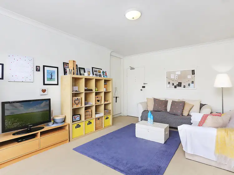 Third view of Homely apartment listing, 7/142 Ernest Street, Crows Nest NSW 2065