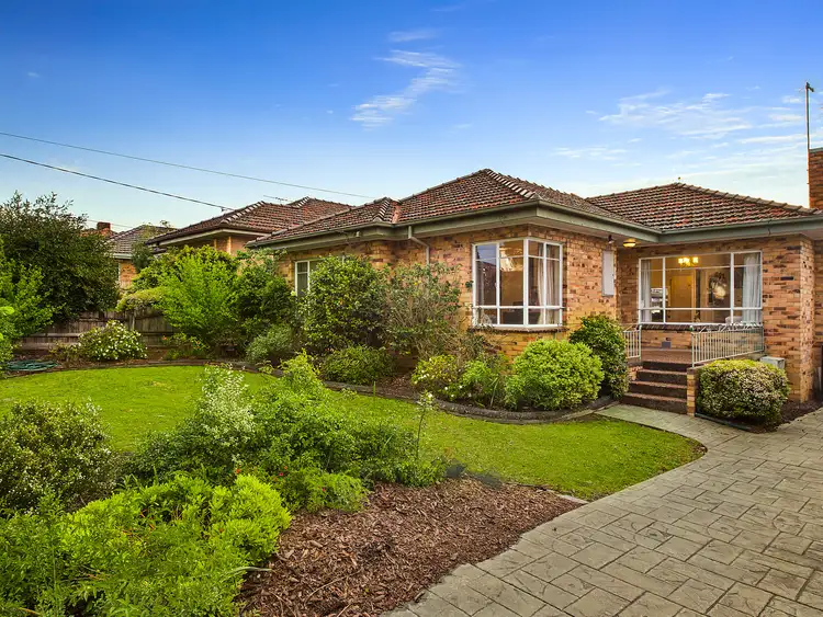 2 Bennett Street, Burwood VIC 3125