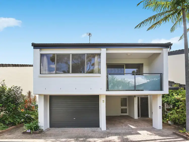 5/9 Freyburg Street, Bundall QLD 4217