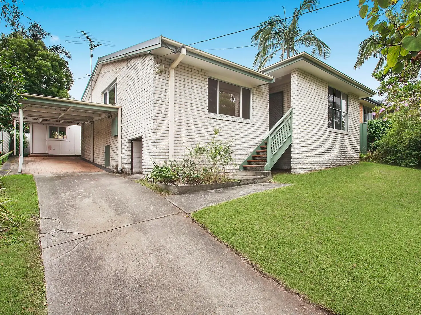 Main view of Homely house listing, 29 Angus Avenue, Wyoming NSW 2250