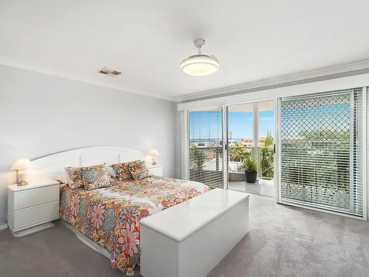 Second view of Homely house listing, 5 Rae Cove, Whitebridge NSW 2290