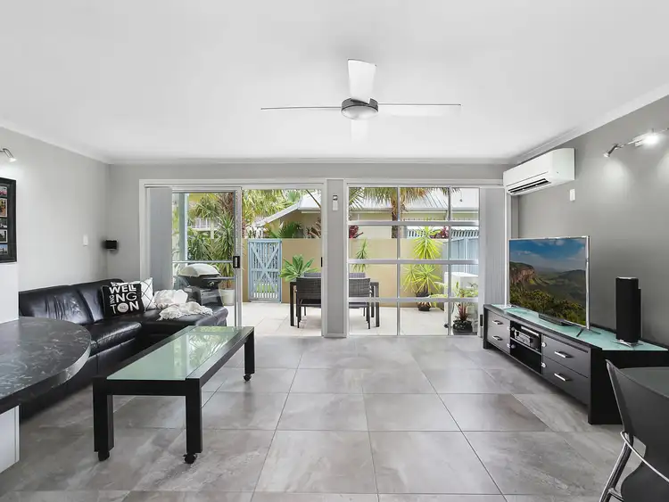 17/16 Crescent Avenue, Mermaid Beach QLD 4218
