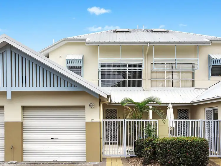 Fifth view of Homely townhouse listing, 17/16 Crescent Avenue, Mermaid Beach QLD 4218
