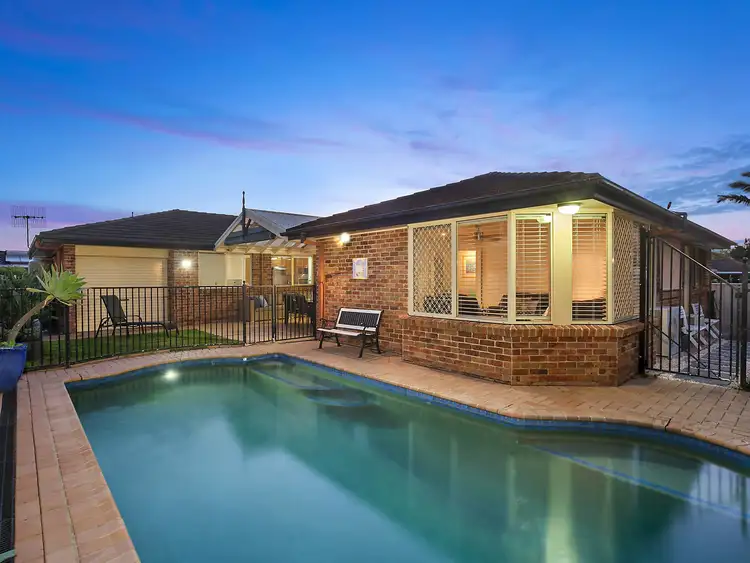 36 Neale Street, Long Jetty NSW 2261
