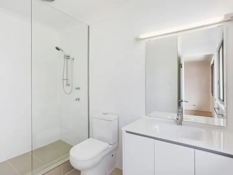 Sixth view of Homely townhouse listing, 33/7 Campbell Street, Bundall QLD 4217