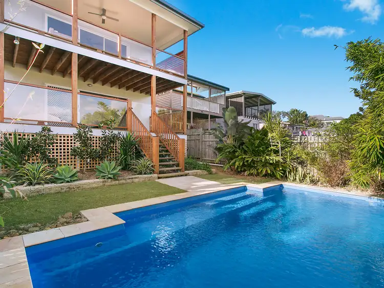 24 Haylock Street, Wynnum QLD 4178