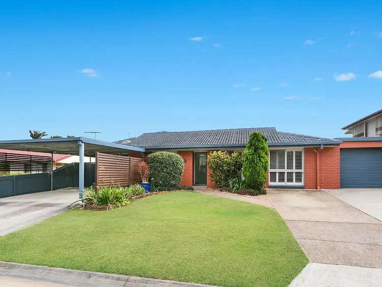 31 Tarwhine Street, Manly West QLD 4179