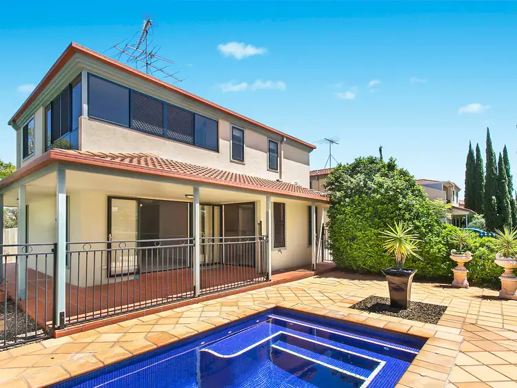 Main view of Homely townhouse listing, 8/19 Island Street, Cleveland QLD 4163
