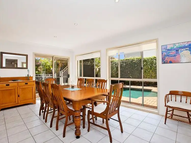 Second view of Homely house listing, 8 Conochie Place, Ormiston QLD 4160