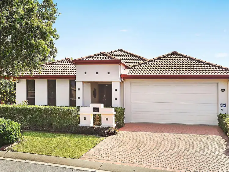 38 Gordon Crescent, Wakerley QLD 4154