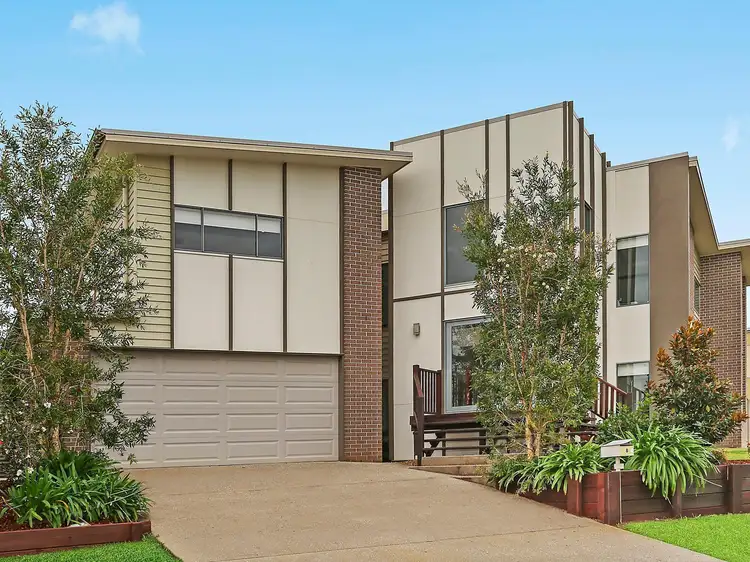 8 Nile Close, Wakerley QLD 4154