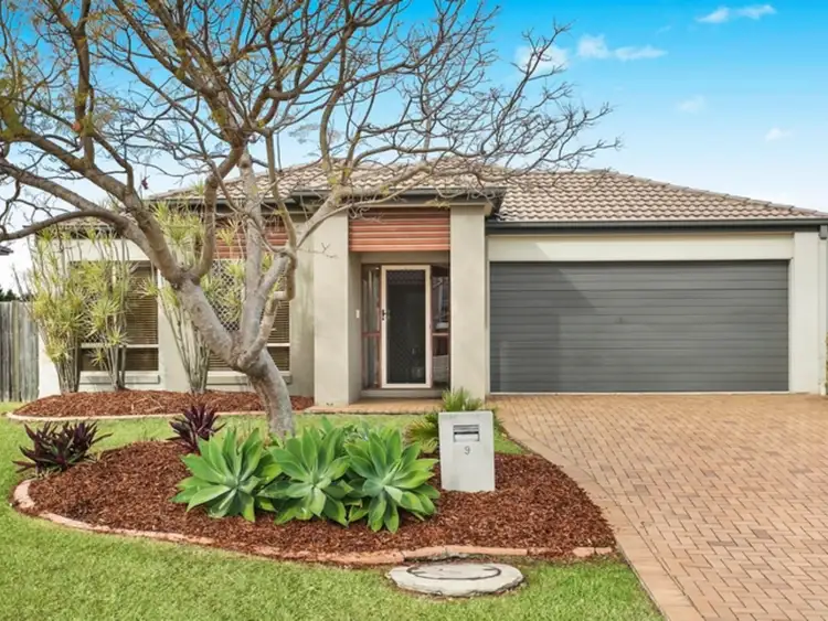 9 Letitia Close, Wakerley QLD 4154