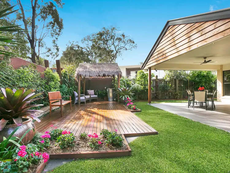16 Glider Close, Wakerley QLD 4154