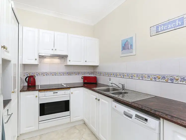 Third view of Homely unit listing, 4/106 Pacific Parade, Dee Why NSW 2099
