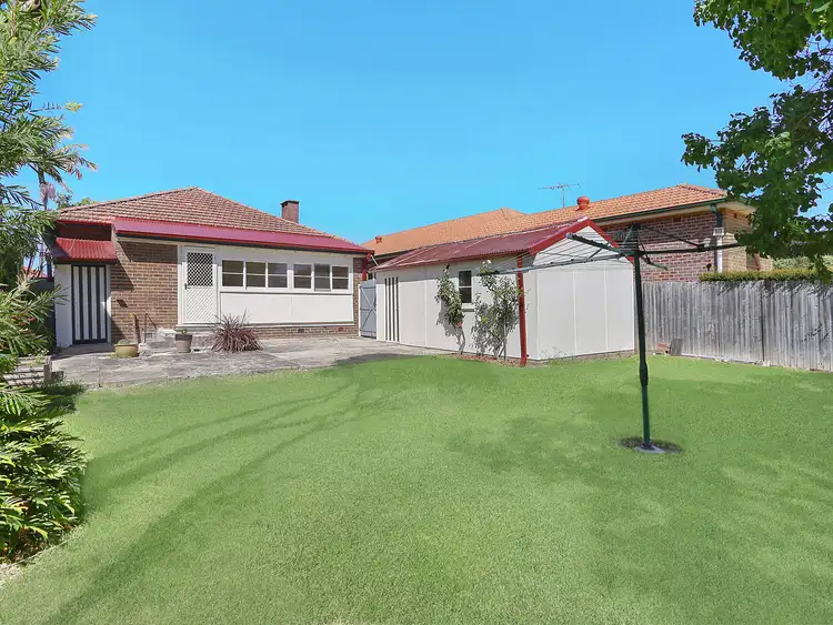 Fifth view of Homely house listing, 7 Halley Avenue, Bexley NSW 2207