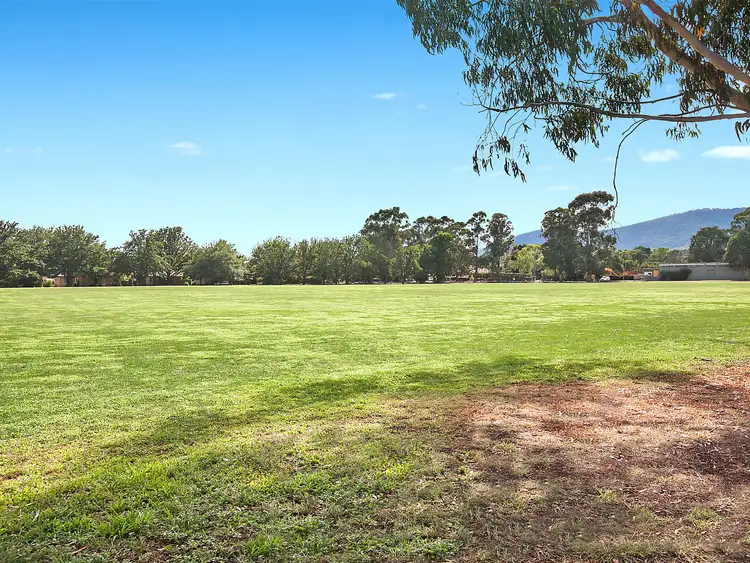 Sixth view of Homely house listing, 8 Hood Place, Watson ACT 2602