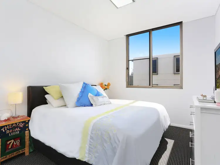 Fourth view of Homely unit listing, 211/5 Mallard Lane, Warriewood NSW 2102