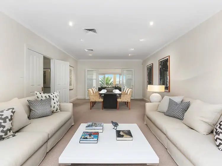 Fourth view of Homely house listing, 11 The Battlement, Castlecrag NSW 2068
