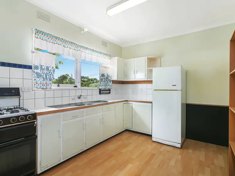 Second view of Homely house listing, 3 Pamela Street, Mount Waverley VIC 3149