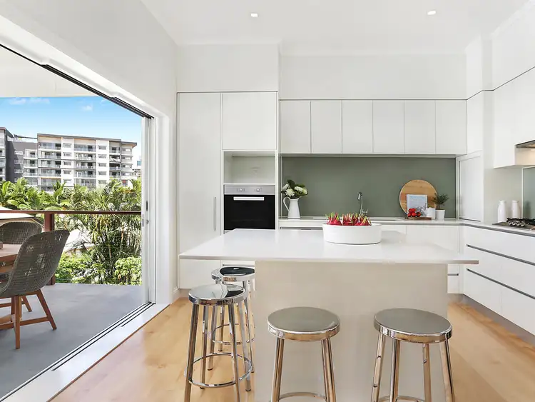 Fourth view of Homely house listing, 19 York Parade, Spring Hill QLD 4000