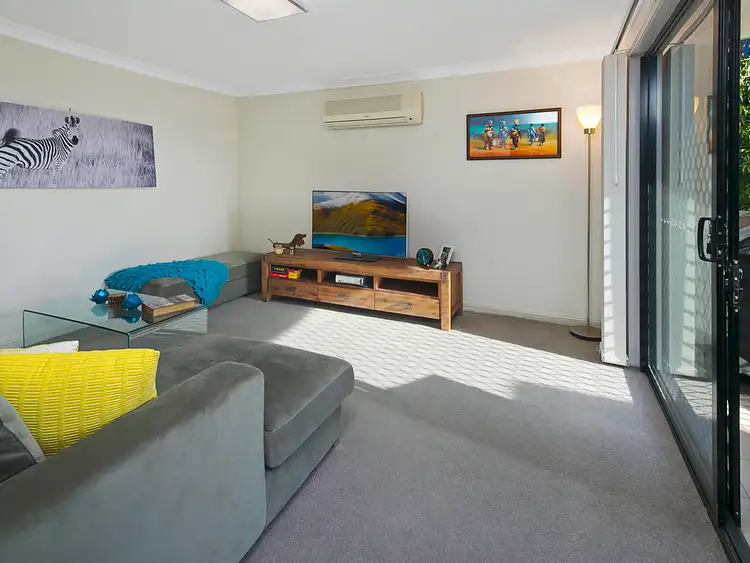 Third view of Homely apartment listing, 7/20 Norman Crescent, Norman Park QLD 4170