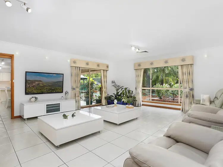 Fifth view of Homely house listing, 8 Yerong Place, Castle Hill NSW 2154