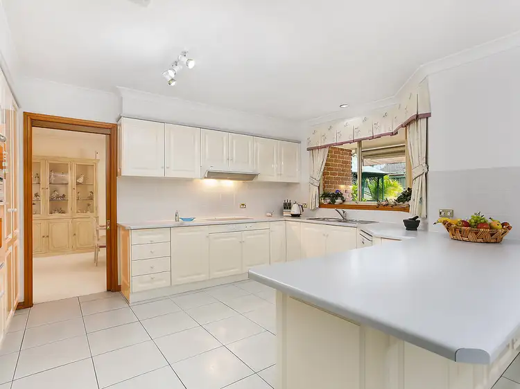 Sixth view of Homely house listing, 8 Yerong Place, Castle Hill NSW 2154